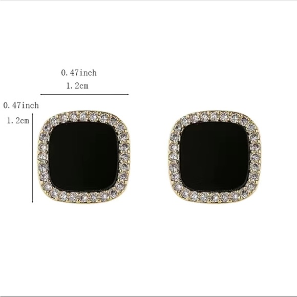 Black Rhinestone Wrapped Square Stud Earrings - Picture 2 of 5